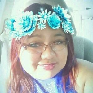 Meet your Posher, Perla